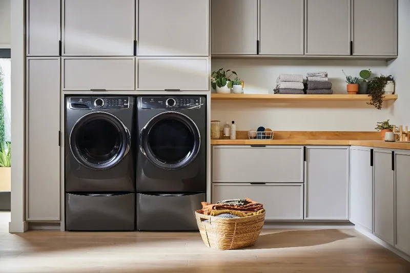 ماشین لباسشویی درب از جلو